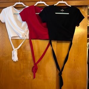 Hollister crop top lot!✨